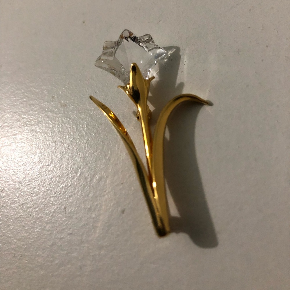 Swarovski Gold-Tone Crystal Lily Flower Classic Brooch Pin